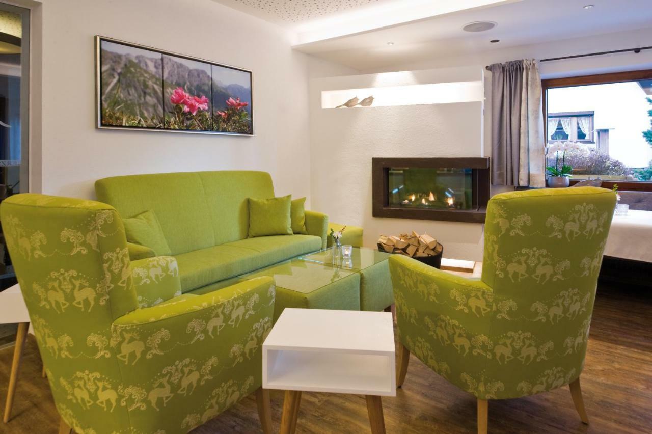 Pension Angelika เพทท์นอย อัม อาร์ลแบร์ก ภายนอก รูปภาพ